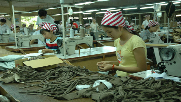  Trở ngại kép xuất khẩu dệt may