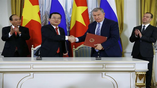 Rosneft và PetroVietnam tăng cường hợp tác dầu khí