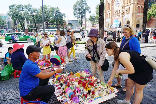 Du khách nào sẽ đến sau khi Việt Nam nối lại mảng du lịch quốc tế?