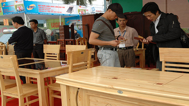  Nâng cao năng lực sản xuất cho doanh nghiệp chế biến gỗ: Giải pháp “sống còn”