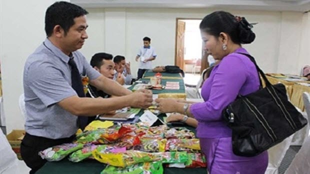  Hàng Việt mới ra ao làng đã ‘chết đuối’