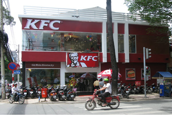 Hàng loạt chuỗi bán lẻ lớn Golden Gate, The Coffee House, KFC... gửi thư cầu cứu lên Chính phủ và các Bộ: Nếu doanh nghiệp không được hỗ trợ kịp thời, nguy cơ phá sản rất cao!