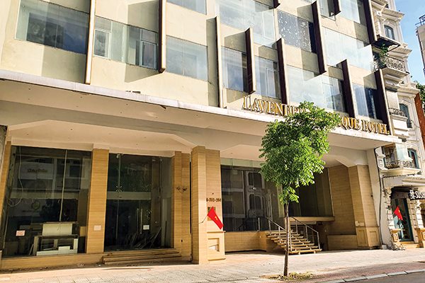 Quãng đường đen tối của ngành khách sạn