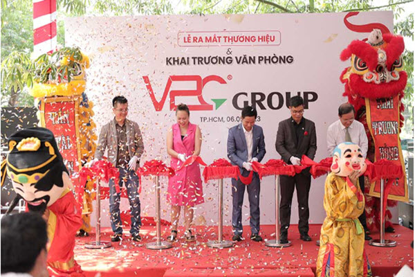 Ra mắt thương hiệu mới V2G Group