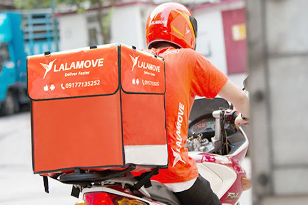 EMS hợp tác với startup Lalamove, cạnh tranh với Grab, Go Viet