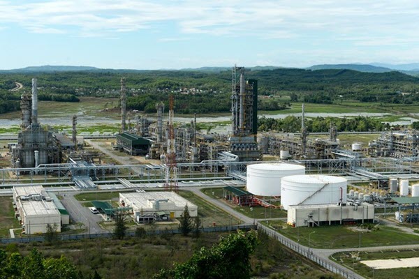 Doanh nghiệp xăng dầu lỗ đậm quý I