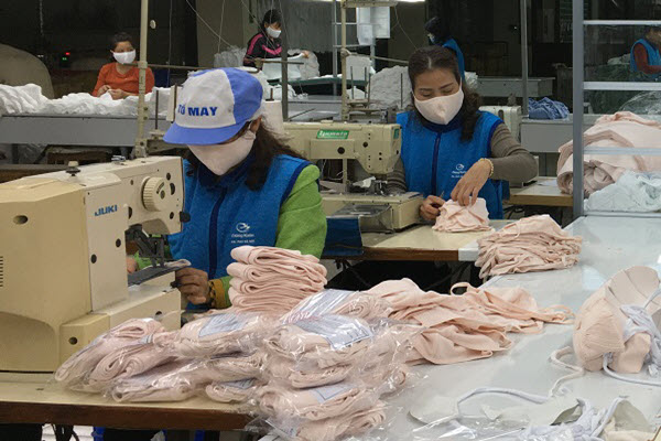 Tận dụng giao thương trực tuyến tìm nguồn nguyên liệu cho dệt may