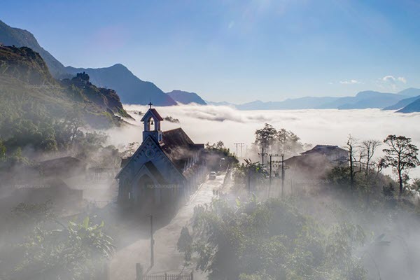 Lên Sa Pa "săn" mây luồn đẹp như tiên cảnh, một năm chỉ có một mùa