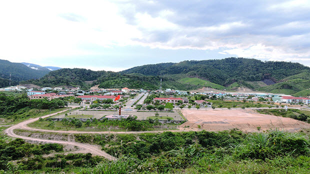 ​Ngược miền Tây Giang