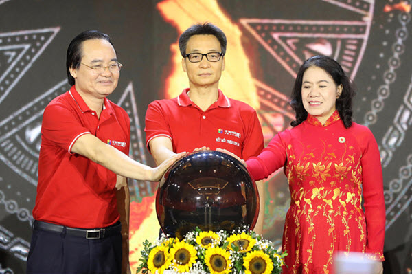 Ra mắt các nền tảng công nghệ kết nối tri thức