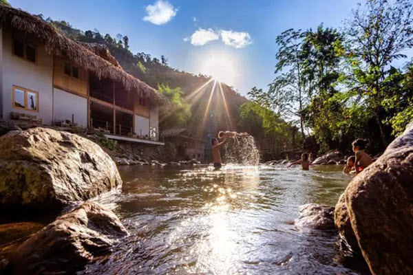 Topas Riverside Lodge Sapa - resort nằm sâu giữa rừng già: Cách xa phố thị ồn ào, giá chỉ 2 triệu đồng/đêm