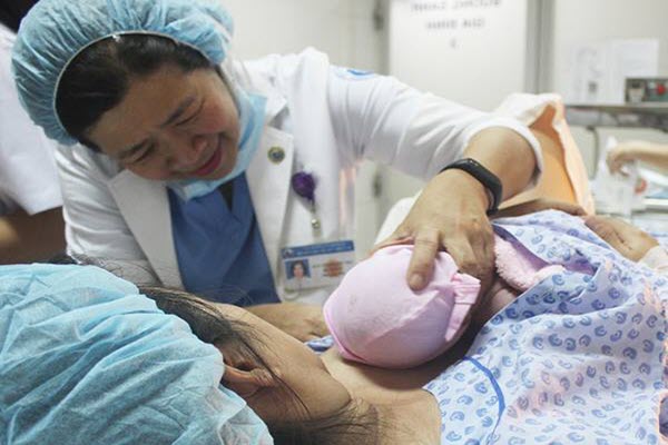 21 tỉnh, thành khuyến khích thanh niên kết hôn trước tuổi 30