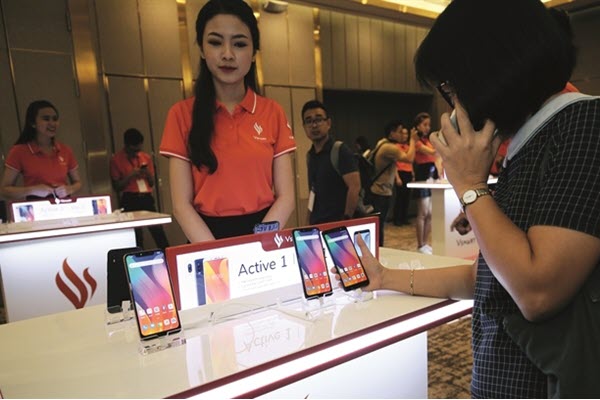 Cờ đến tay smartphone Made in Vietnam