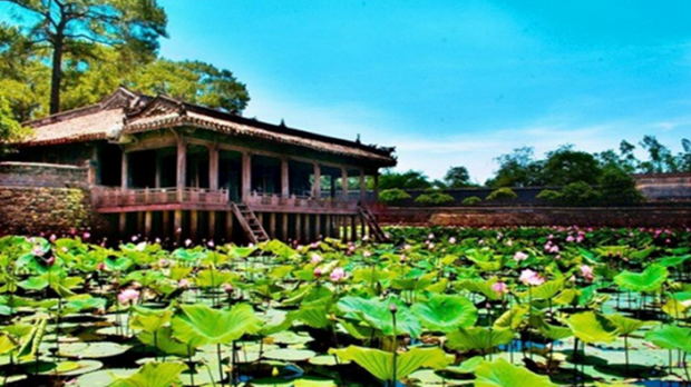 Những thắng cảnh du lịch tuyệt đẹp tại Huế