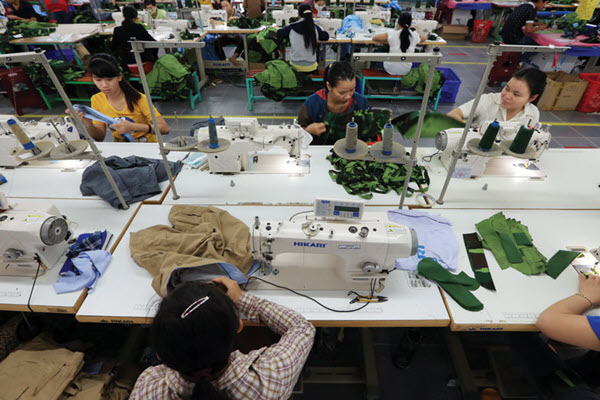 Thưa vắng dự án FDI vào dệt may