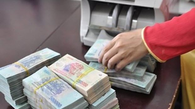 Ngân hàng đua chứng chỉ tiền gửi “siêu lãi suất”