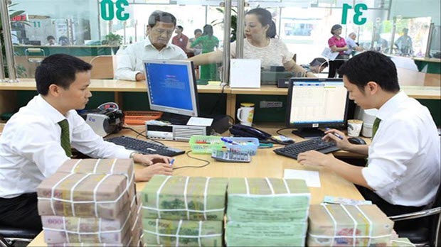 Gỡ nút thắt “có tiền không tiêu được”