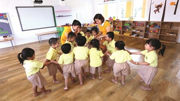  Bỏ tiền tỉ mở trường làng: Hoàn vốn nhanh bất ngờ