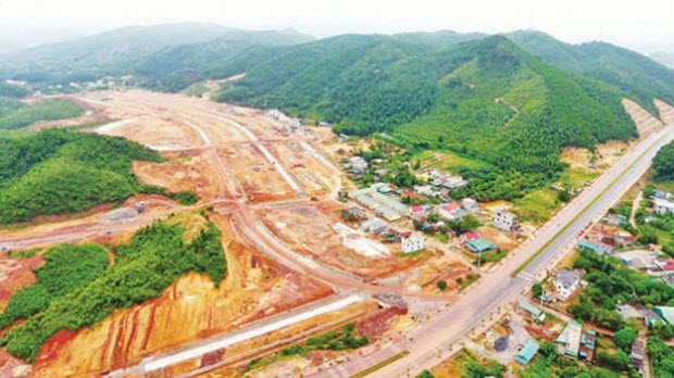 Vân Đồn “quay cuồng” trong cơn sốt đất