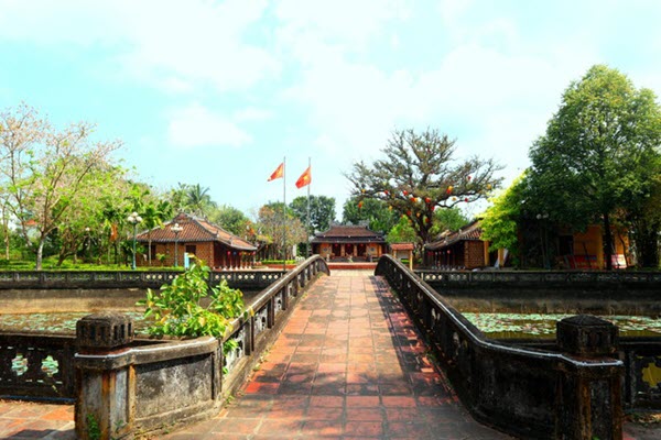Khám phá quần thể kiến trúc lịch sử, văn hoá độc đáo Văn Thánh - Khổng Miếu 