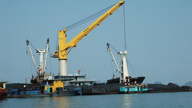 Quảng Ninh: Sẽ chấm dứt vận chuyển than trên đường bộ