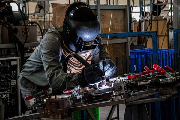 Nikkei: Việt Nam đã sẵn sàng cho "đại bàng" vào đầu tư?