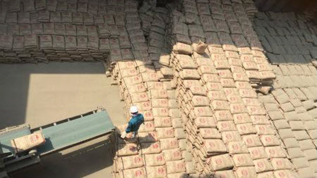  Xuất khẩu clinker, xi măng lo “cõng” thêm chi phí