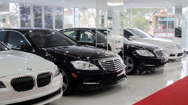  Dân bán xe hơi "ngồi chơi xơi nước" tháng cô hồn