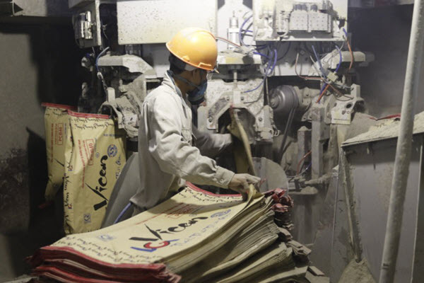 Về với Vicem, Xi măng Hạ Long và Sông Thao vẫn lỗ lũy kế 3.928 tỷ đồng